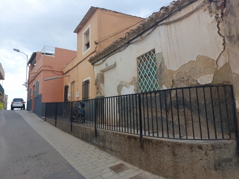 Más de 15.000 euros para demoler un inmueble de la calle Castillo