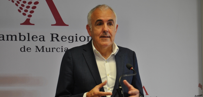 Alfonso Martinez Baños denuncia la grave situacion sobre el techo de gasto en la region de Murcia 