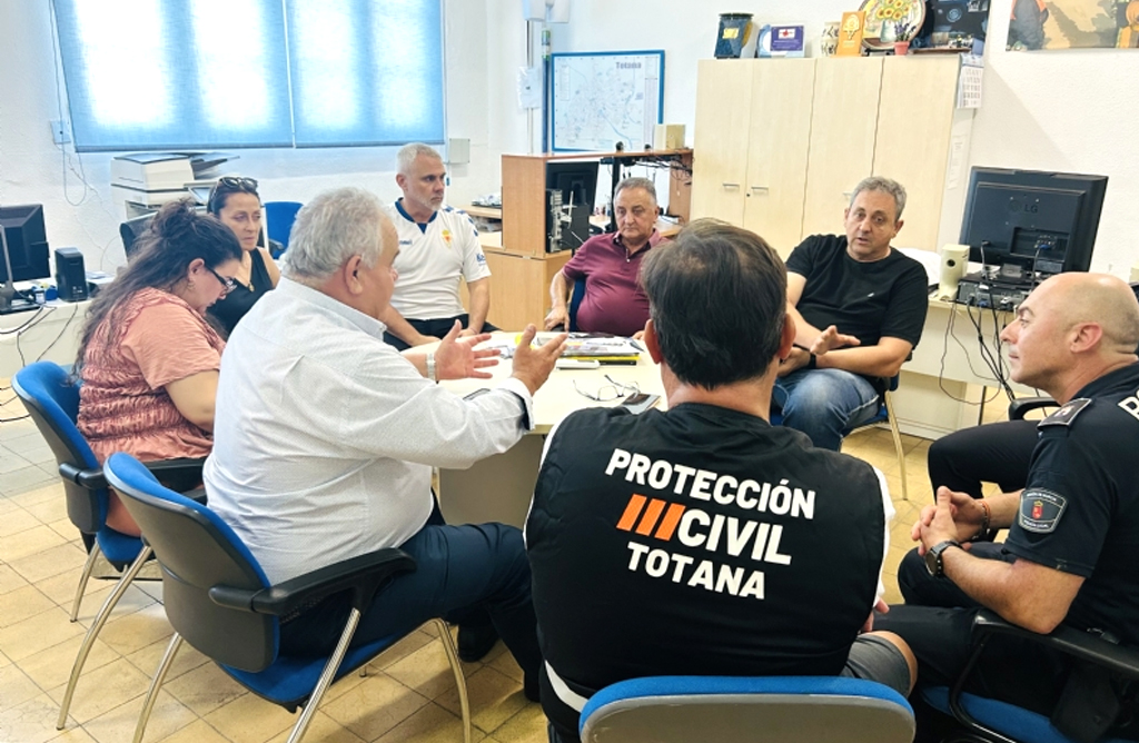 Totana activa el protocolo de emergencia por alerta roja ante temperaturas de hasta 44° y riesgo de tormentas