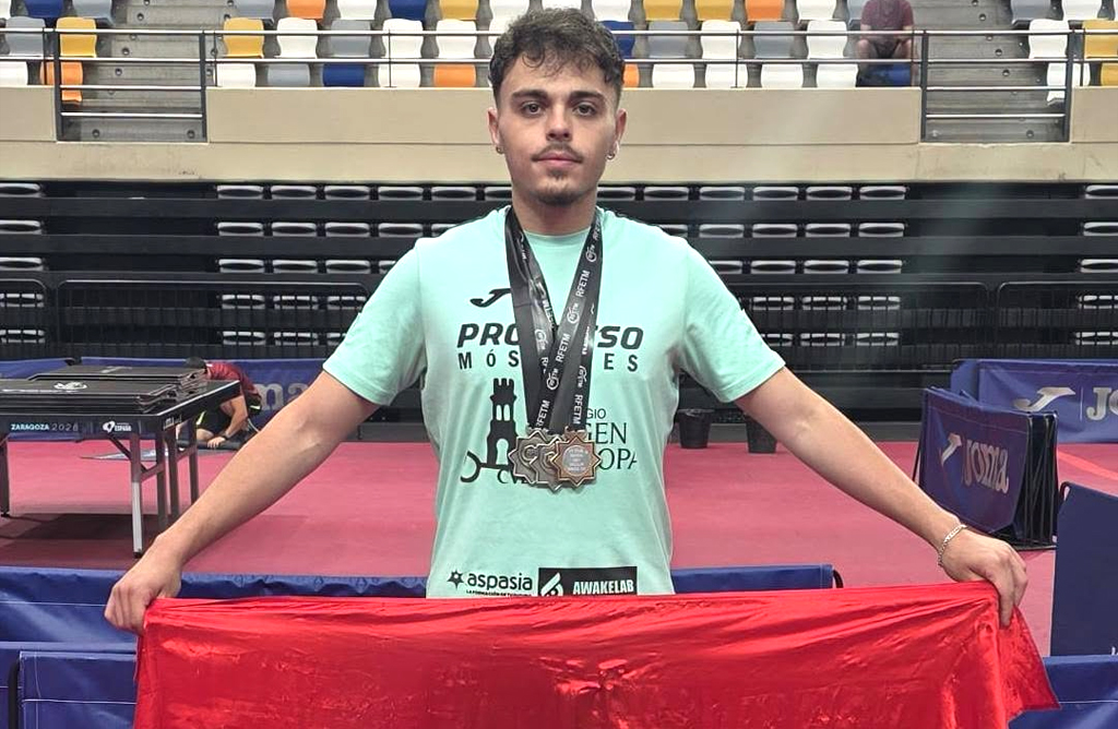 El totanero Gabriel Sánchez Terrones brilla en el Campeonato de España Sub-21 de tenis de mesa